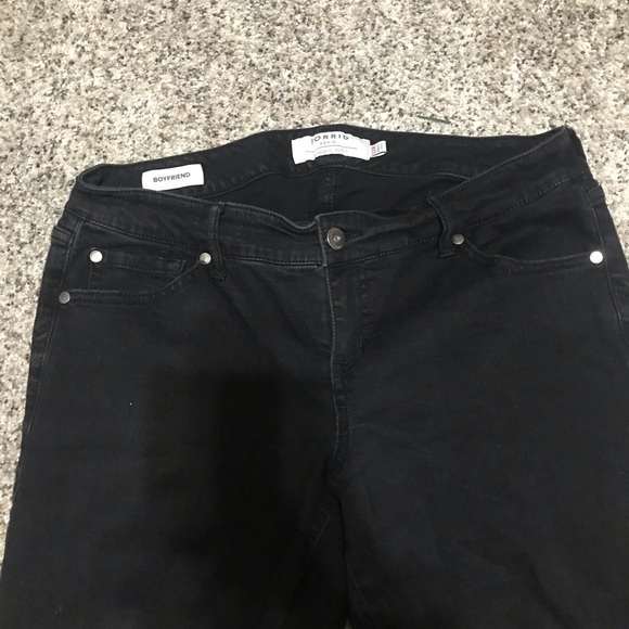 Torrid boyfriend jeans - Picture 4 of 8